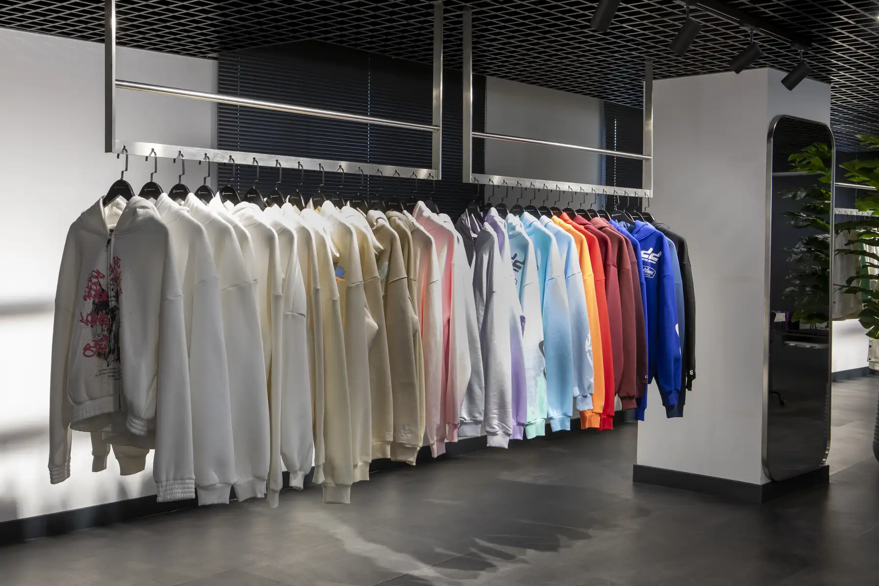 Clothing collection planning with multiple styles, colorways and size variations in a